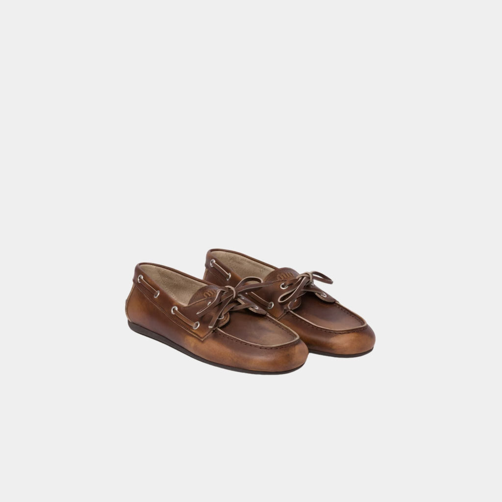 Unlined Bleached Leather Boat Shoes In Calfskin Miu miu – Гарантія оригінальності – боковий вид