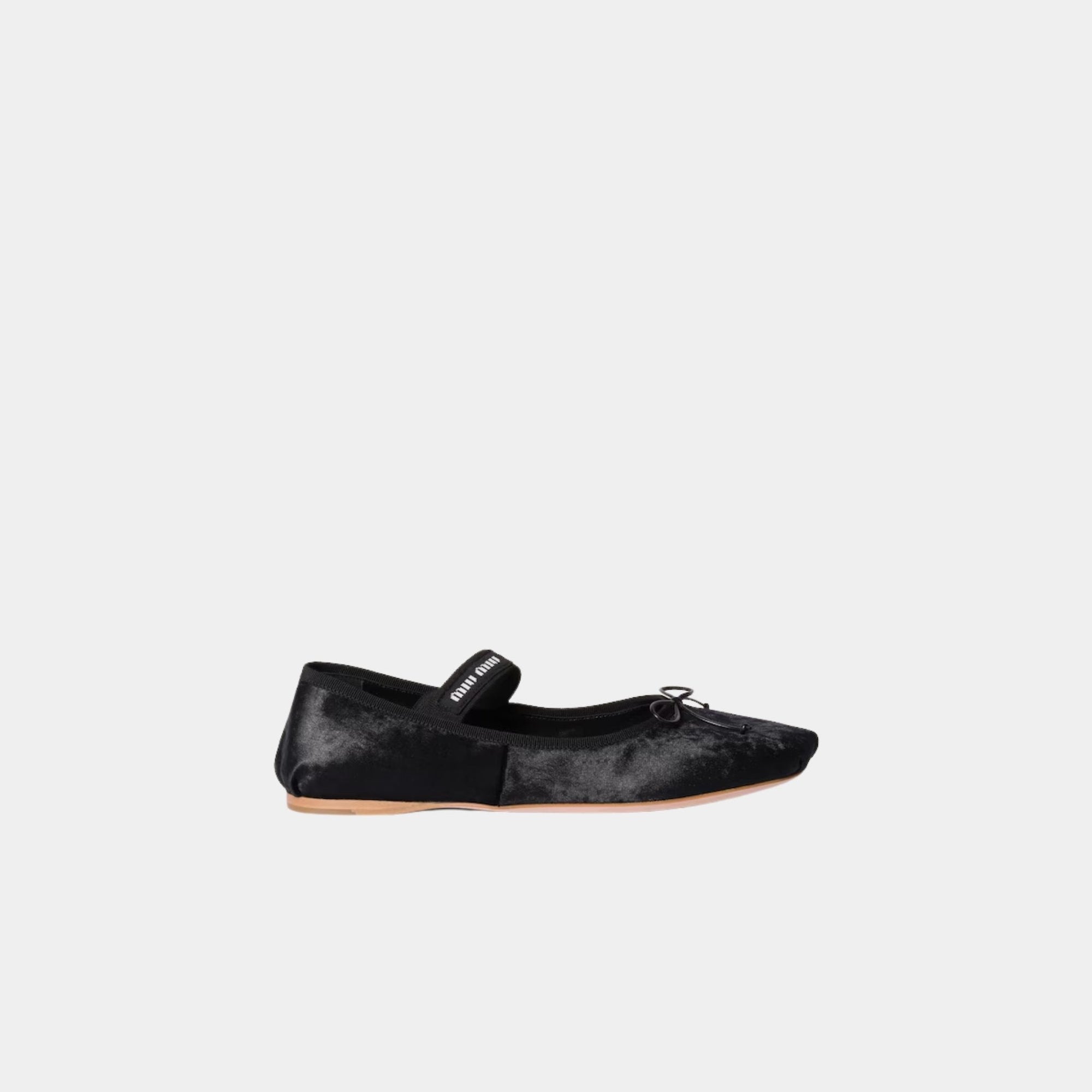 Miu miu Footwear оригінал | Швидка доставка Україна – боковий вид