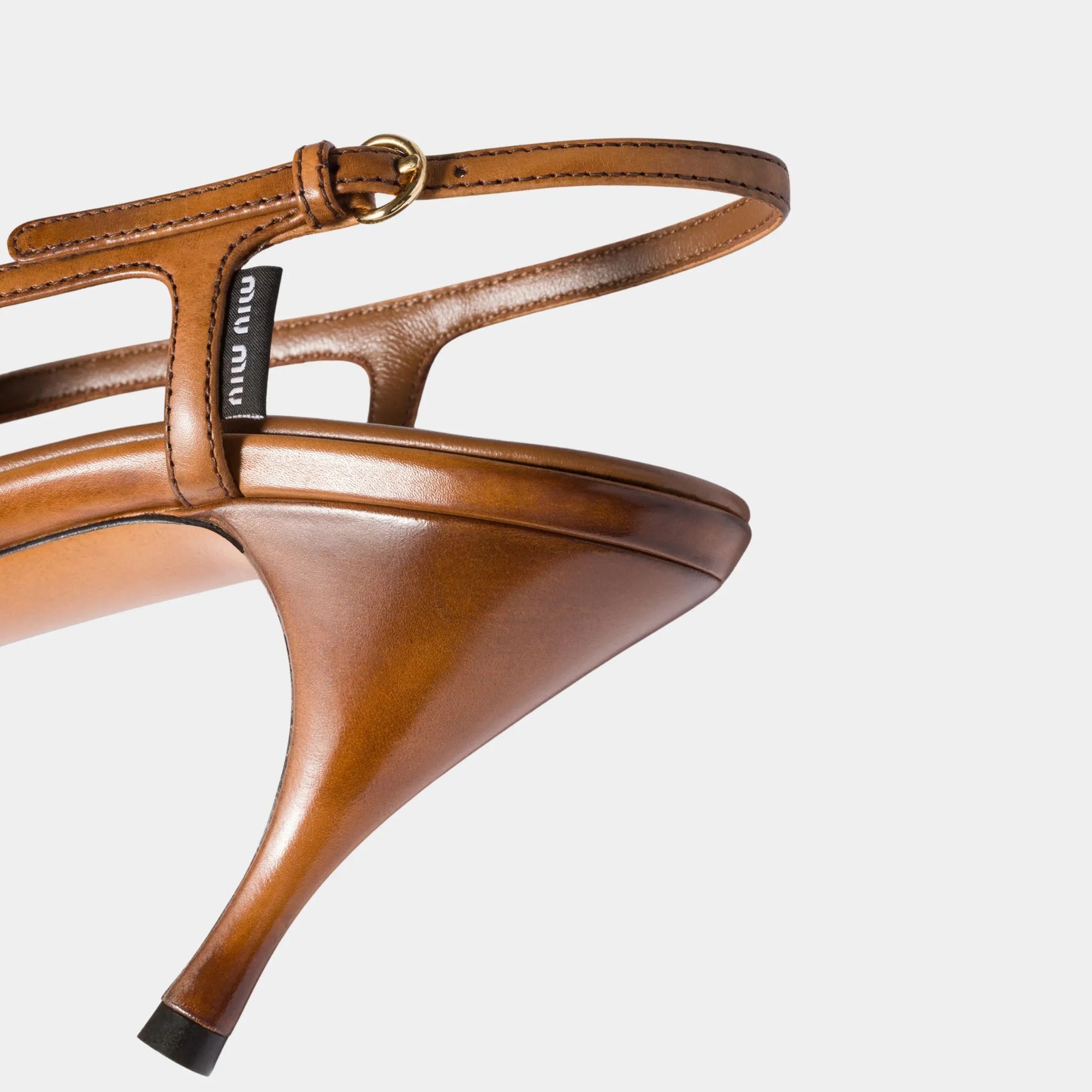 Waxed Calf Leather Slingback Pumps Miu miu – Гарантія оригінальності – детальний вид