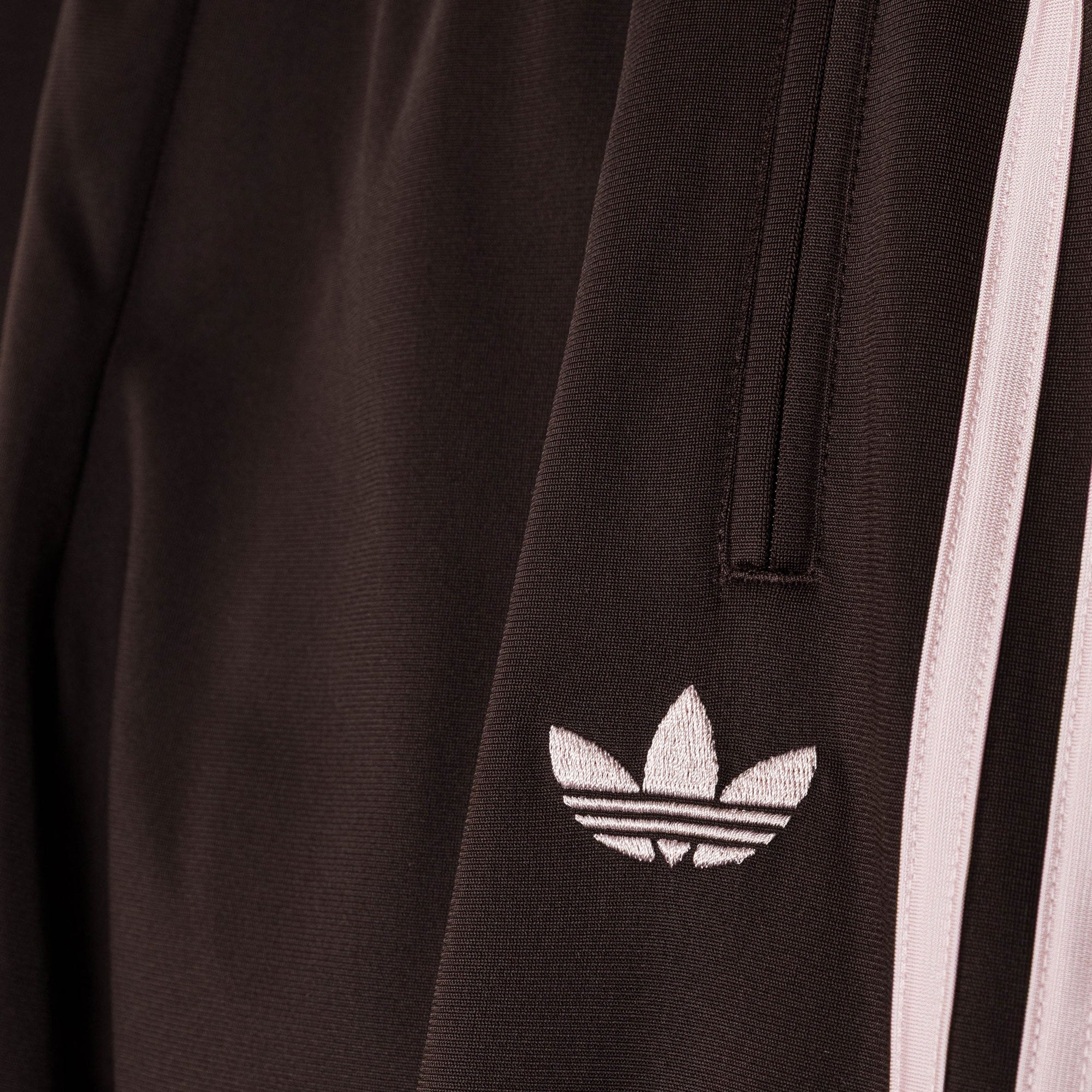 Оригінальна Firebird Trackpants Adidas – збільшений вид - ADIDAS