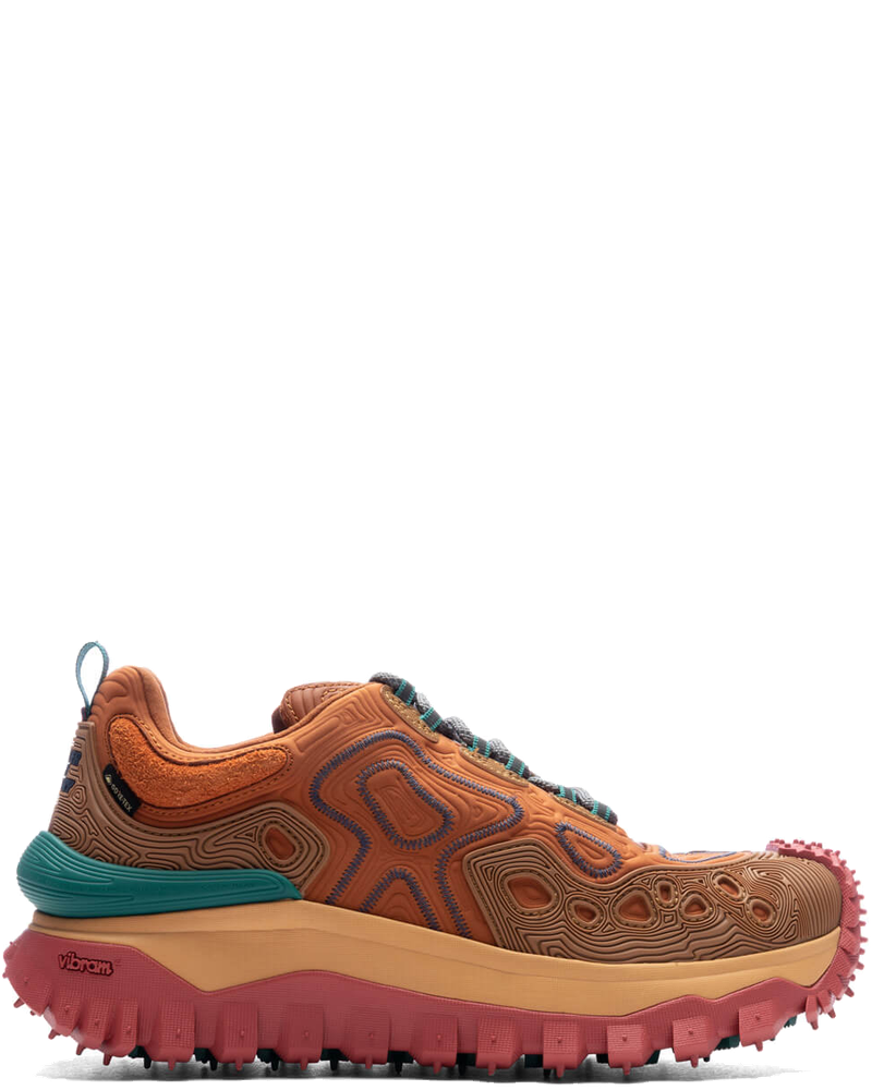 X Salehe Bembury Trailgrip Grain Sneakers Orange Moncler оригінал – Купити в Україні