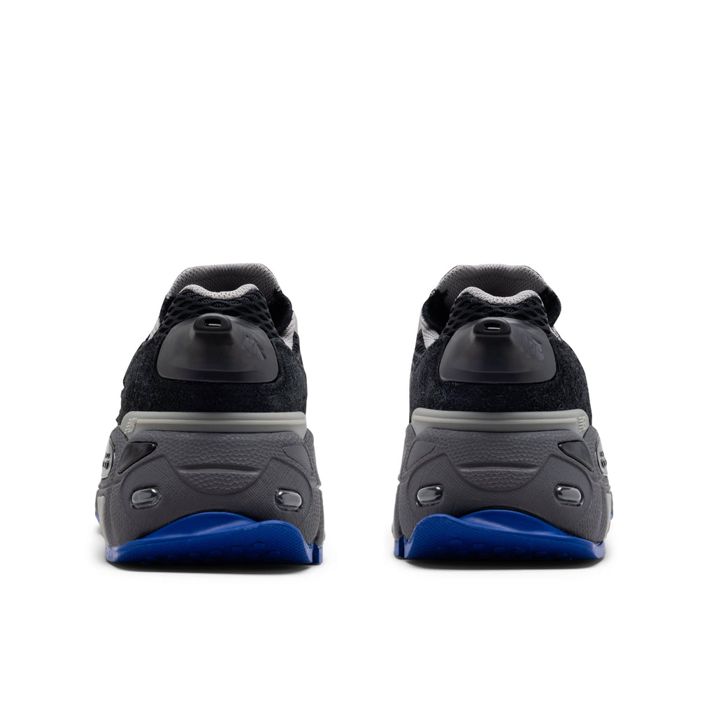 X Salehe Bembury Mens 574 Yurt Shoes Black New balance оригінал – Купити в Україні – вид ззаду