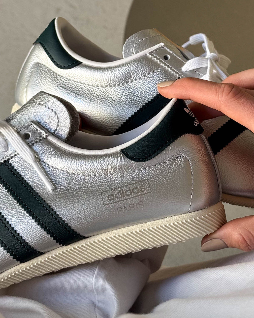 Paris W Adidas оригінал – Купити в Україні – детальний вид