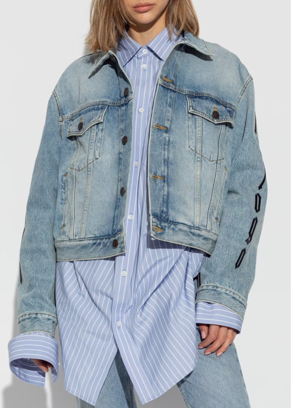 Iced Blue No Logo Denim Jacket Balenciaga оригінал – Купити в Україні – збільшений вид