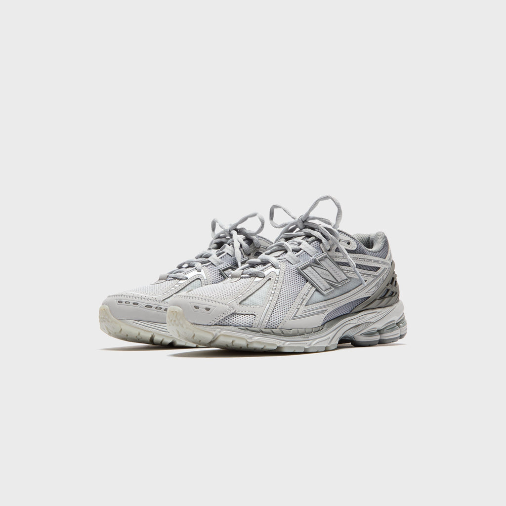 Lunar New Year 1906r Raincloud New balance оригінал – Купити в Україні – вид ззаду
