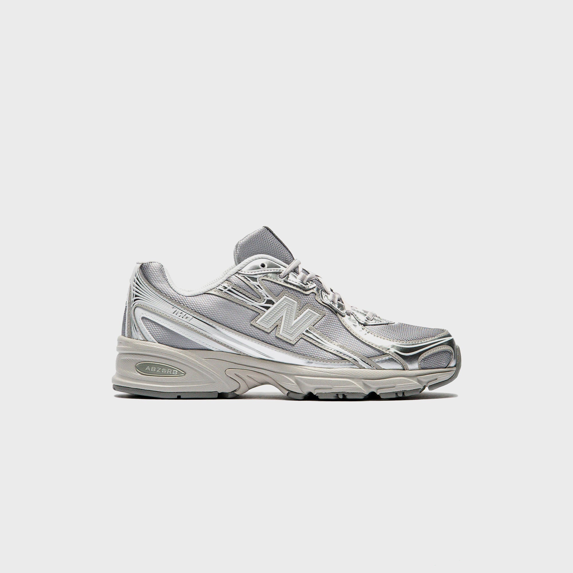 740 Metallic Silver New balance – Гарантія оригінальності – боковий вид