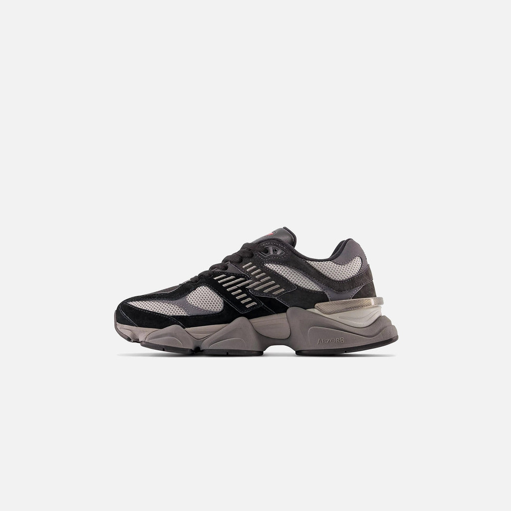 Оригінальна 9060 Black New balance – детальний вид