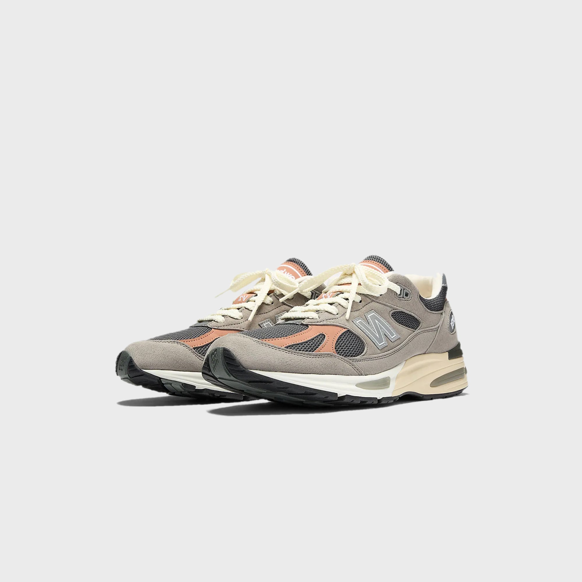 Made In Uk 991v2 Dove New balance – Гарантія оригінальності – вид ззаду