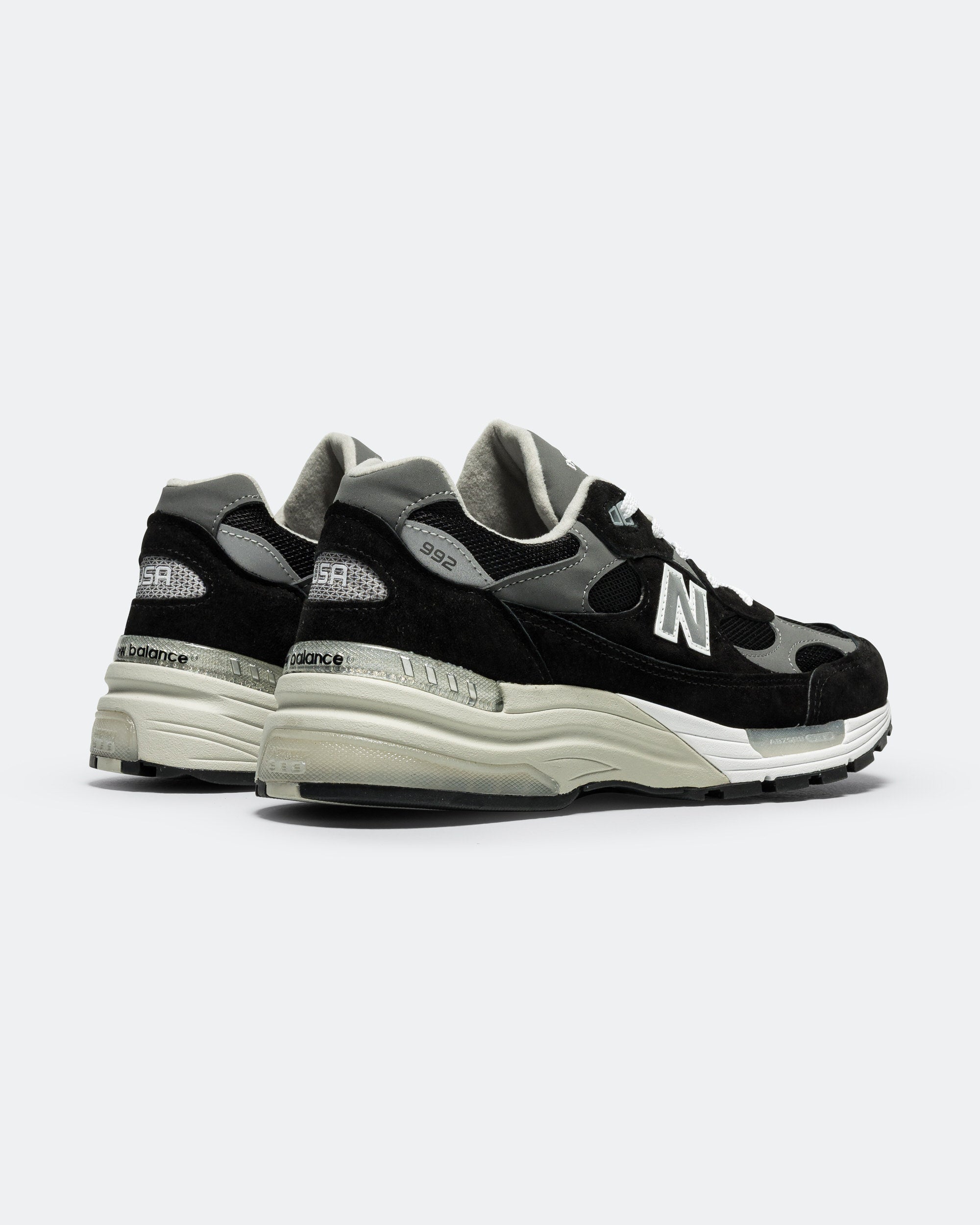Оригінальна U992bk New balance – детальний вид