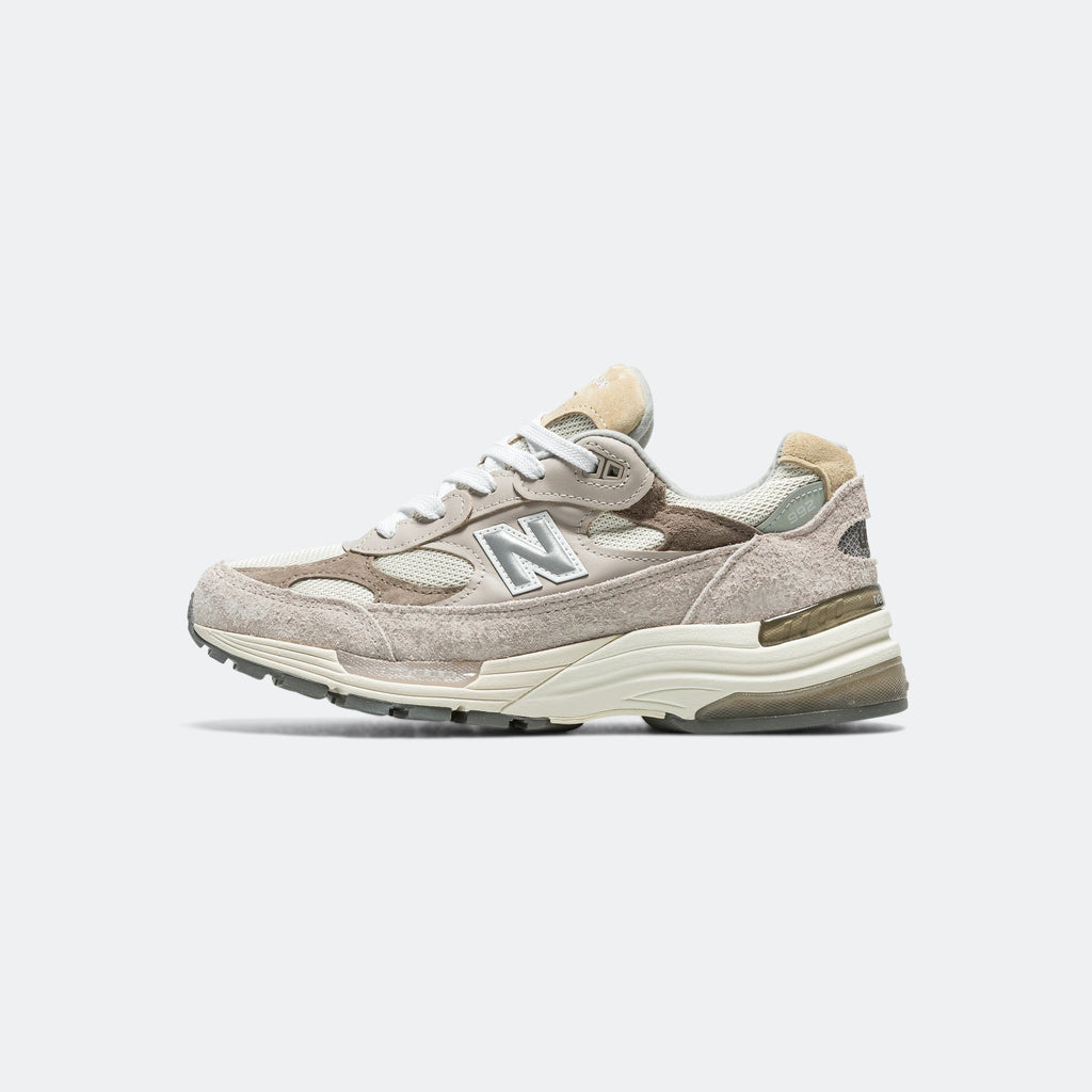 Оригінальна U992mm New balance – боковий вид