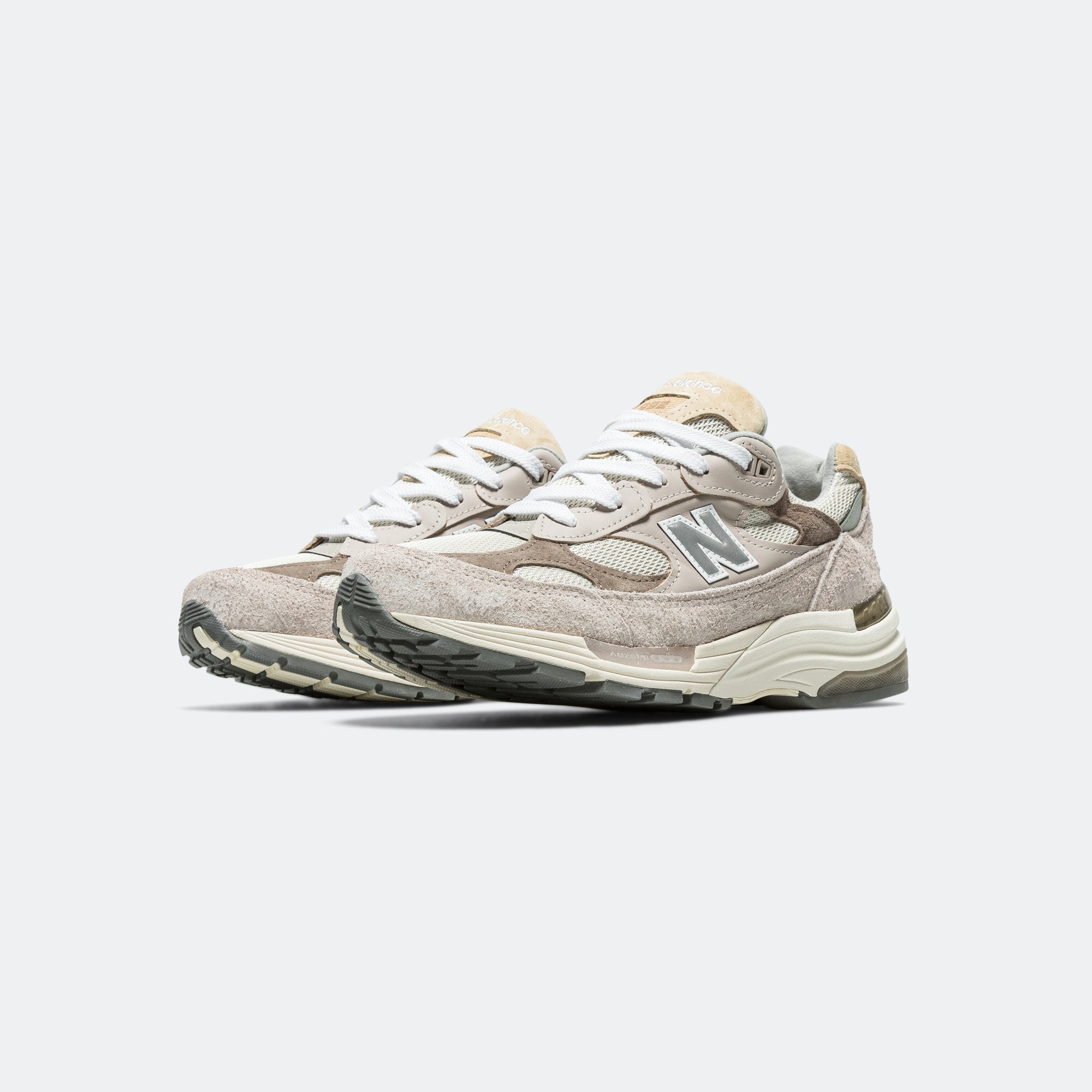 Оригінальна U992mm New balance – вид ззаду