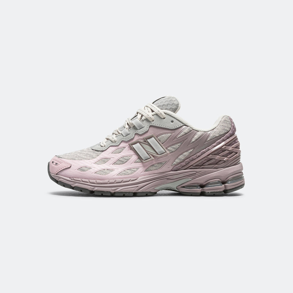 New balance Footwear оригінал | Швидка доставка Україна – боковий вид