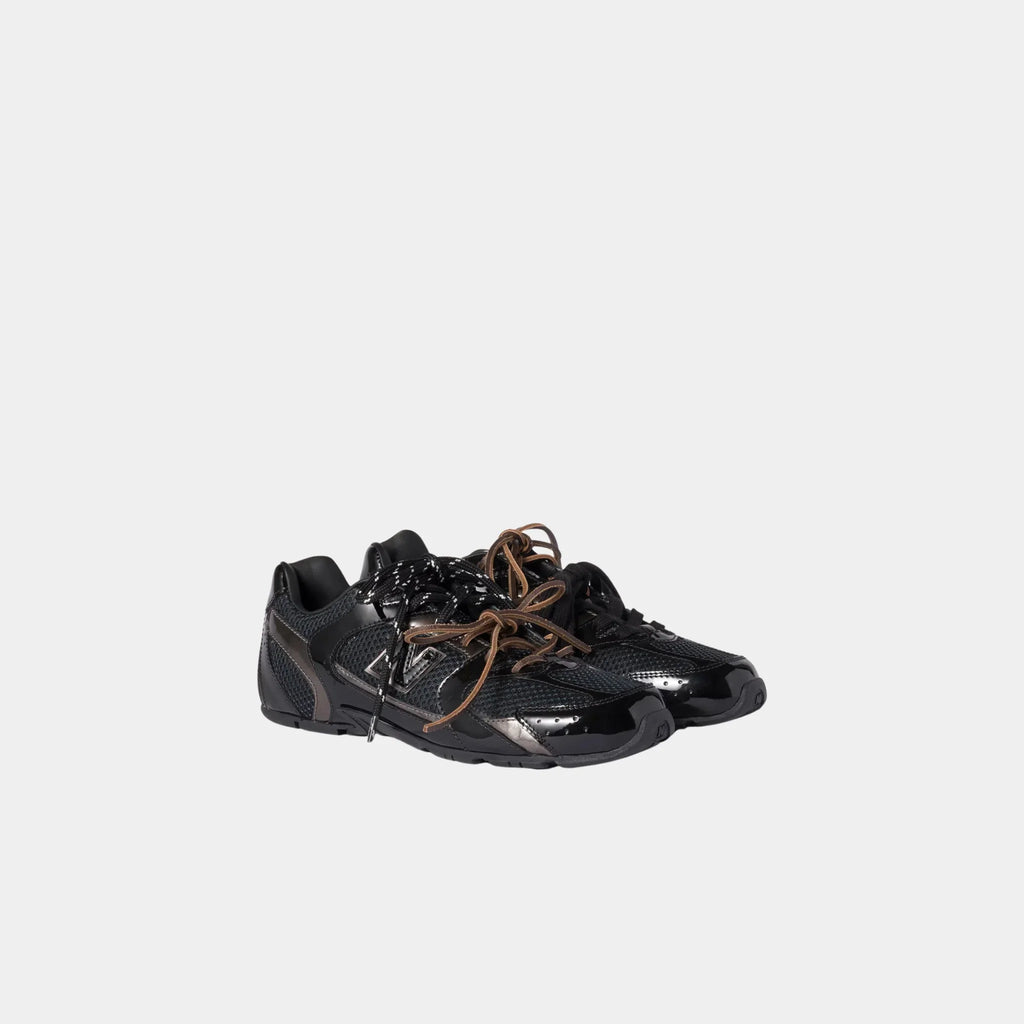New Balance X Miu Miu 530 Sl Patent Leather And Mesh Sneakers Miu miu оригінал – Купити в Україні – боковий вид