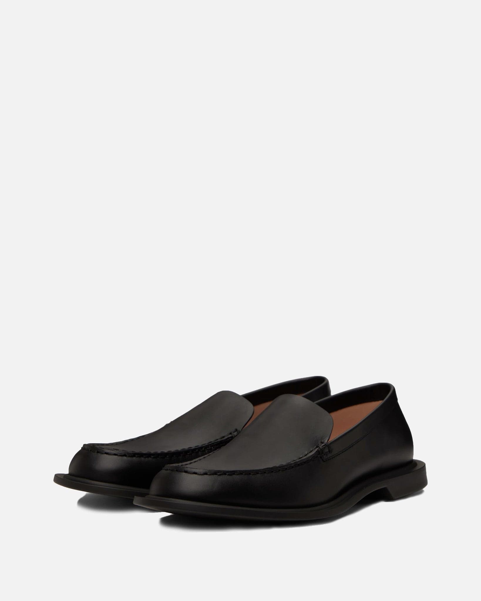 Nic Loafer In Black The row оригінал – Купити в Україні – вид ззаду