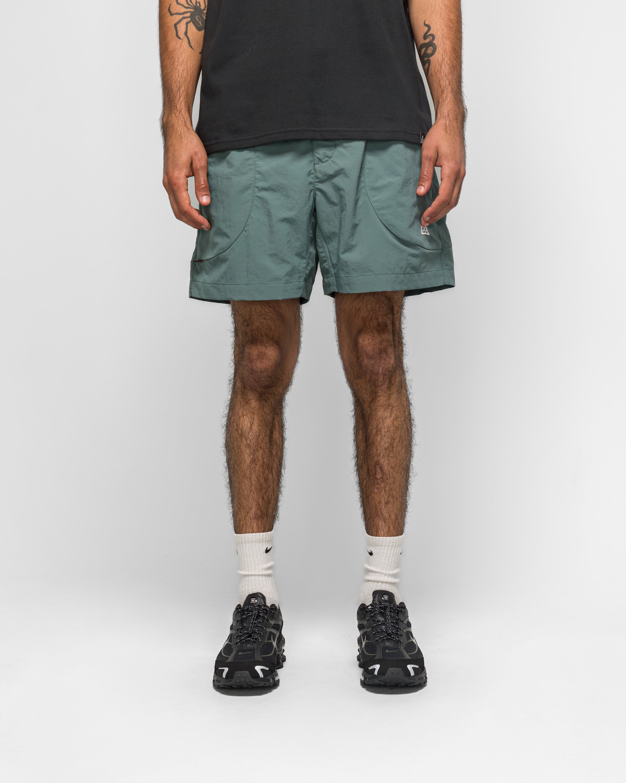 Оригінальна Dolomiti Short Nike – вид ззаду