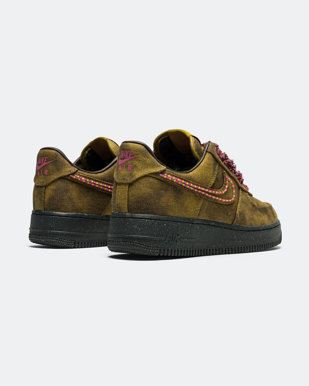Оригінальна Air Force 1 Low 07 Qs Boucle Desert Moss Nike – детальний вид
