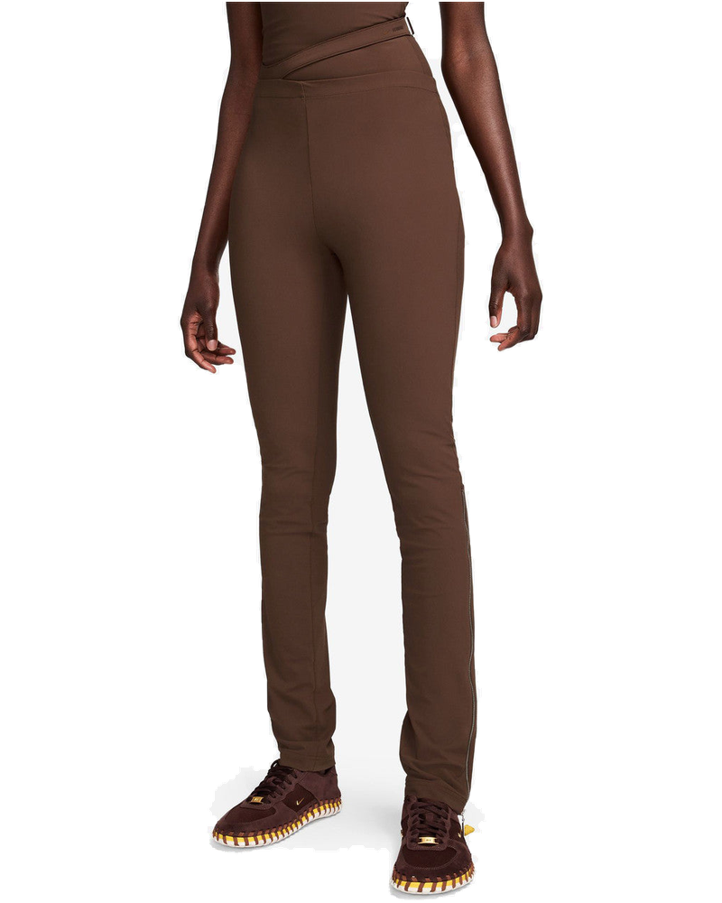 Wmns Le Pant X Jacquemus Nike оригінал – Купити в Україні