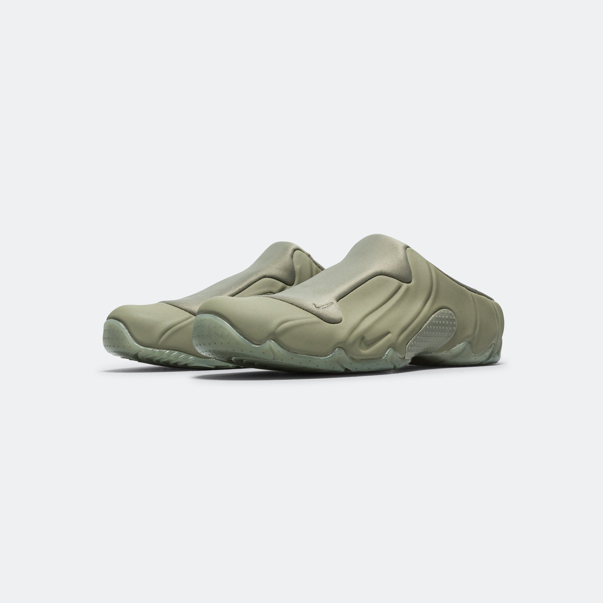 Clogposite Nike – Гарантія оригінальності – вид ззаду