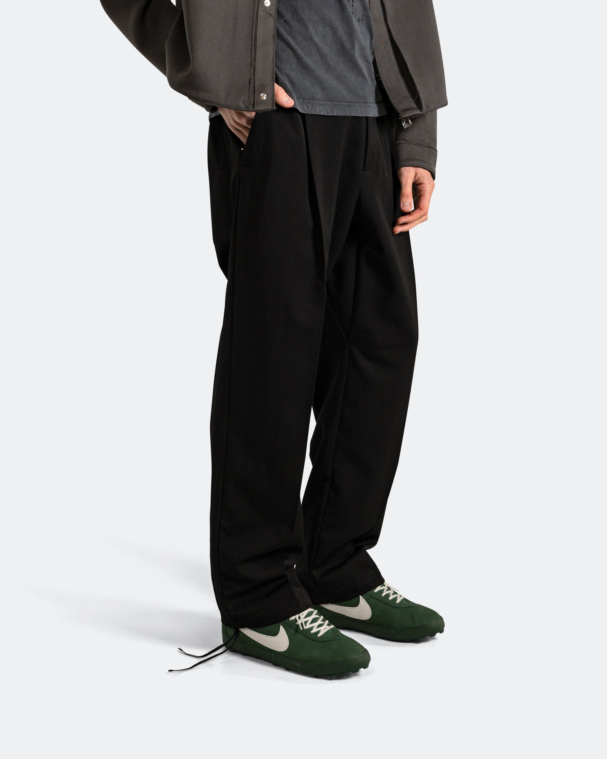 Esc Trousers Nike – Гарантія оригінальності – детальний вид