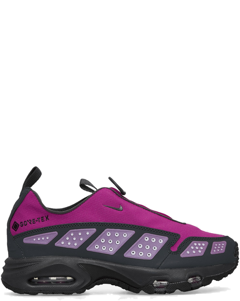 Womens Air Max Sndr Gore-Tex Sneakers Bold Berry Nike оригінал – Купити в Україні