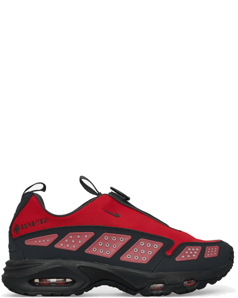 Womens Air Max Sndr Gore-Tex Sneakers Fire Red Nike оригінал – Купити в Україні