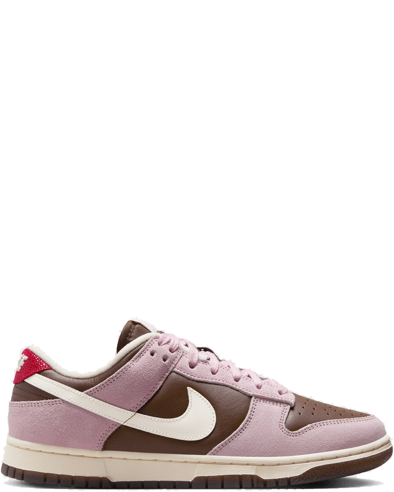 Оригінальна Womens Dunk Low Neapolitan Nike