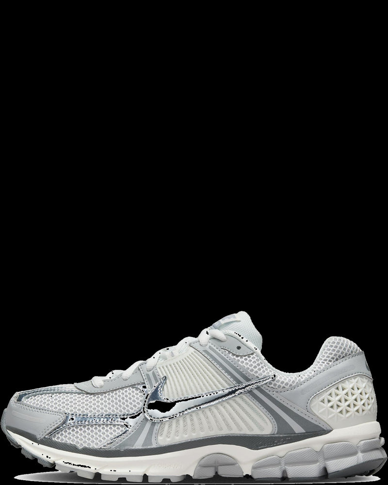 BG_REMOVED_CATALOG_Nike Mens Zoom Vomero 5 Shoes - NIKE
