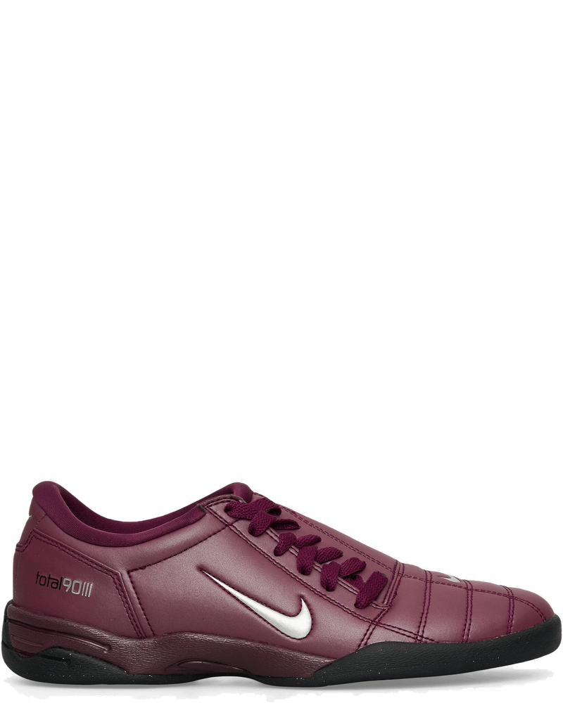Total 90 Sneakers Bordeaux Nike оригінал – Купити в Україні