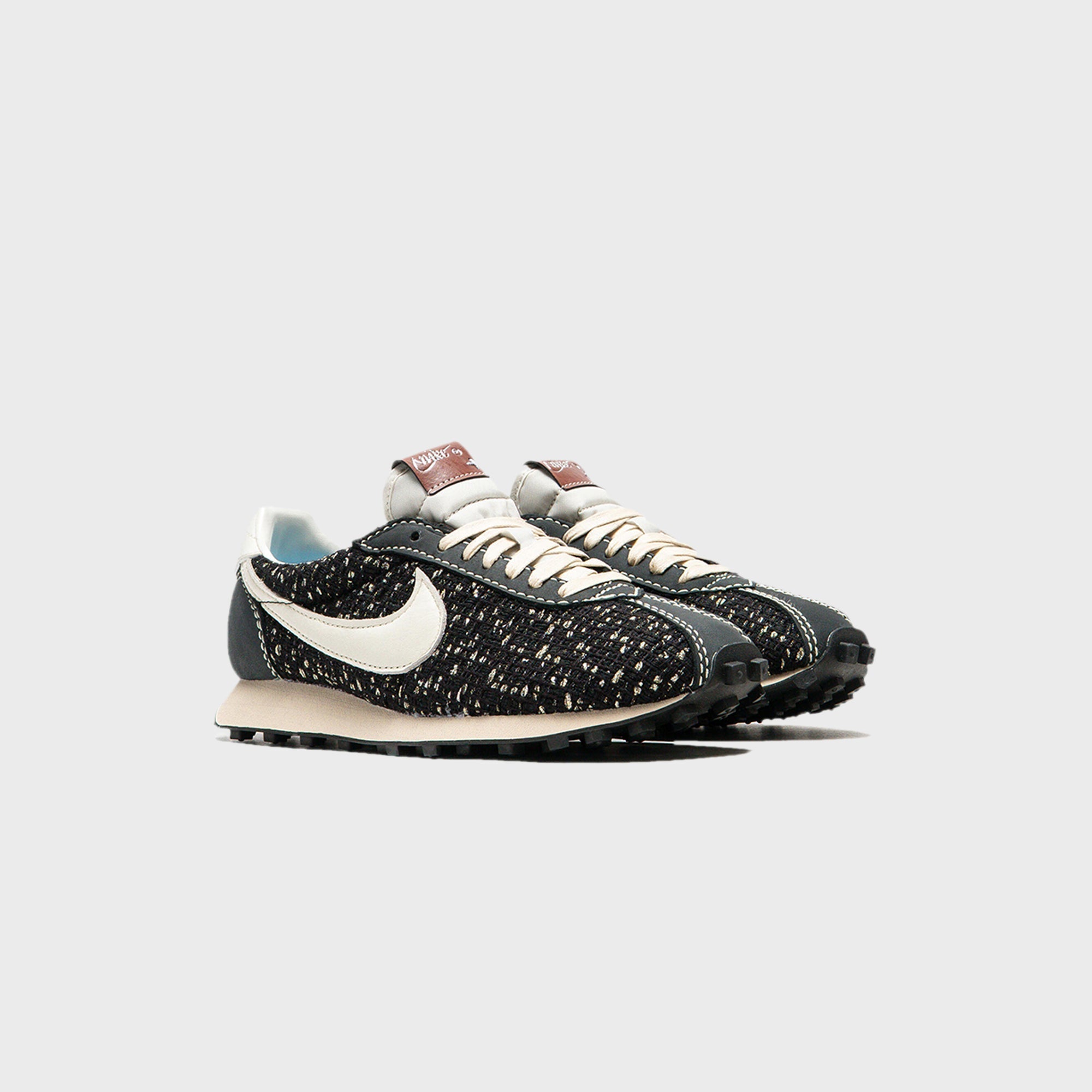Nike Footwear оригінал | Швидка доставка Україна – вид ззаду
