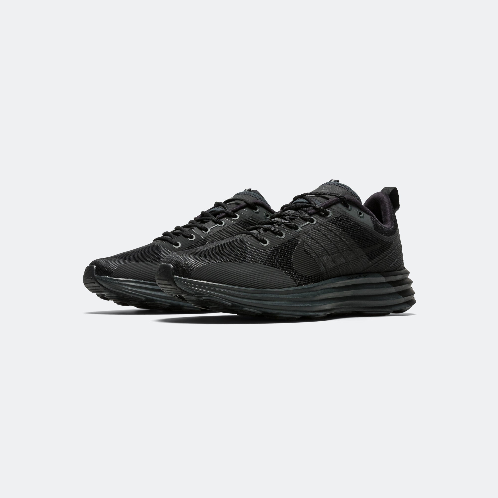 Lunar Roam Nike – Гарантія оригінальності – вид ззаду