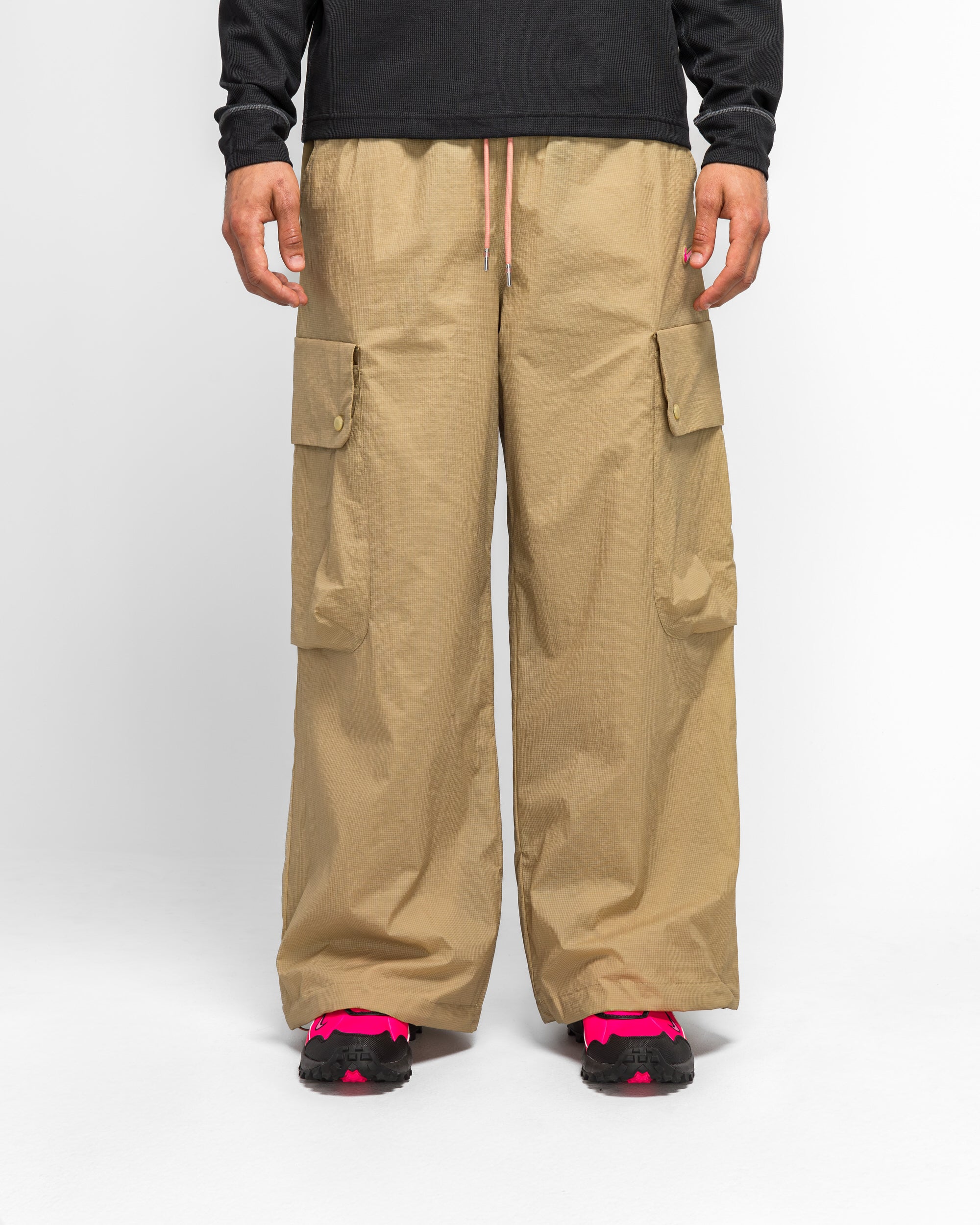 Pf Transparent Cargo Pant Nike – Гарантія оригінальності – вид ззаду