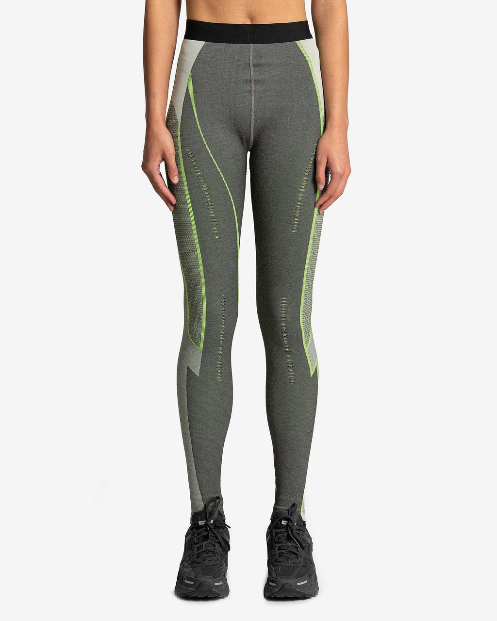 Оригінальна Pro X Feng Chen Wang Leggings In Off Noir Nike – боковий вид