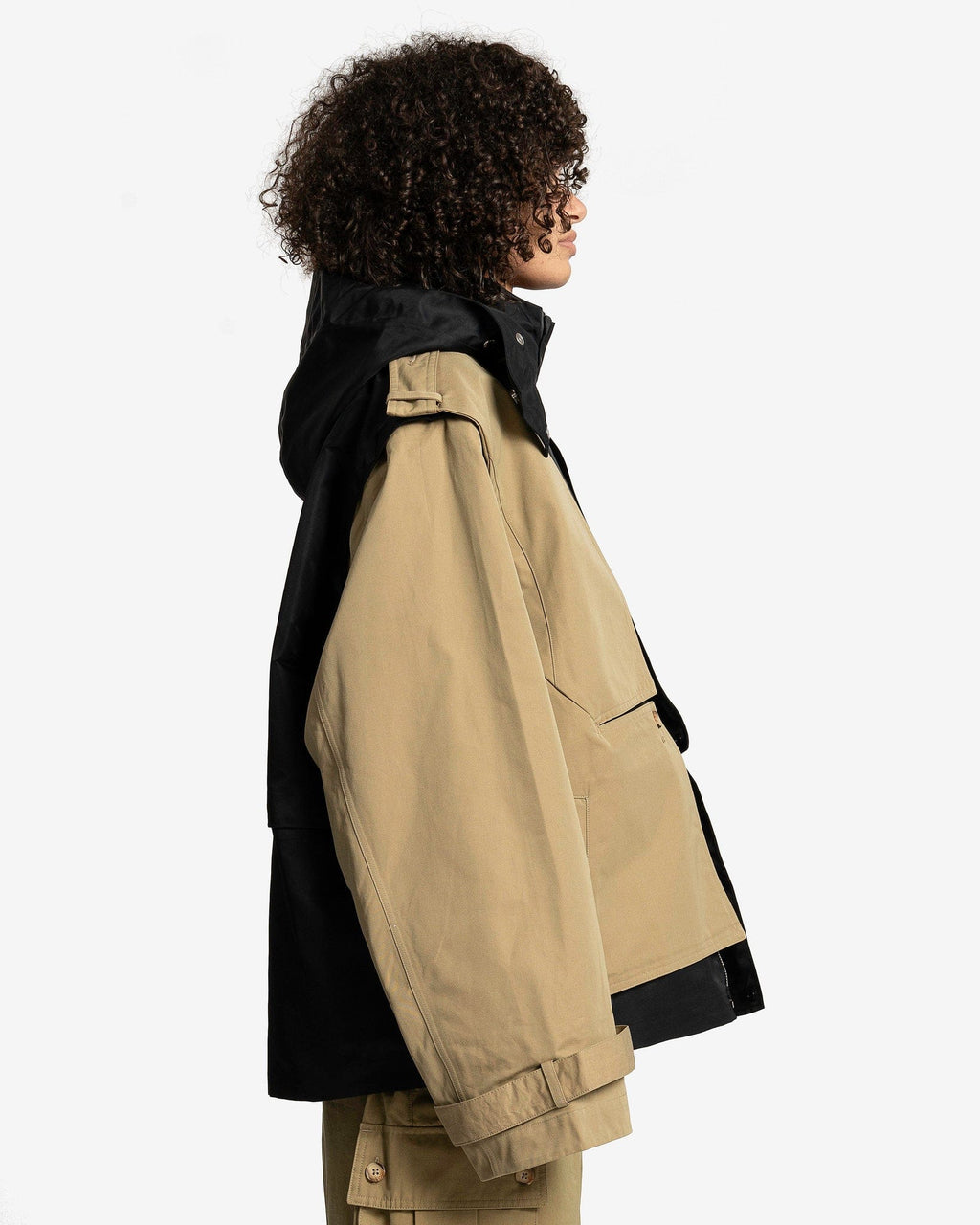 Nike Outerwear оригінал | Швидка доставка Україна – вид ззаду