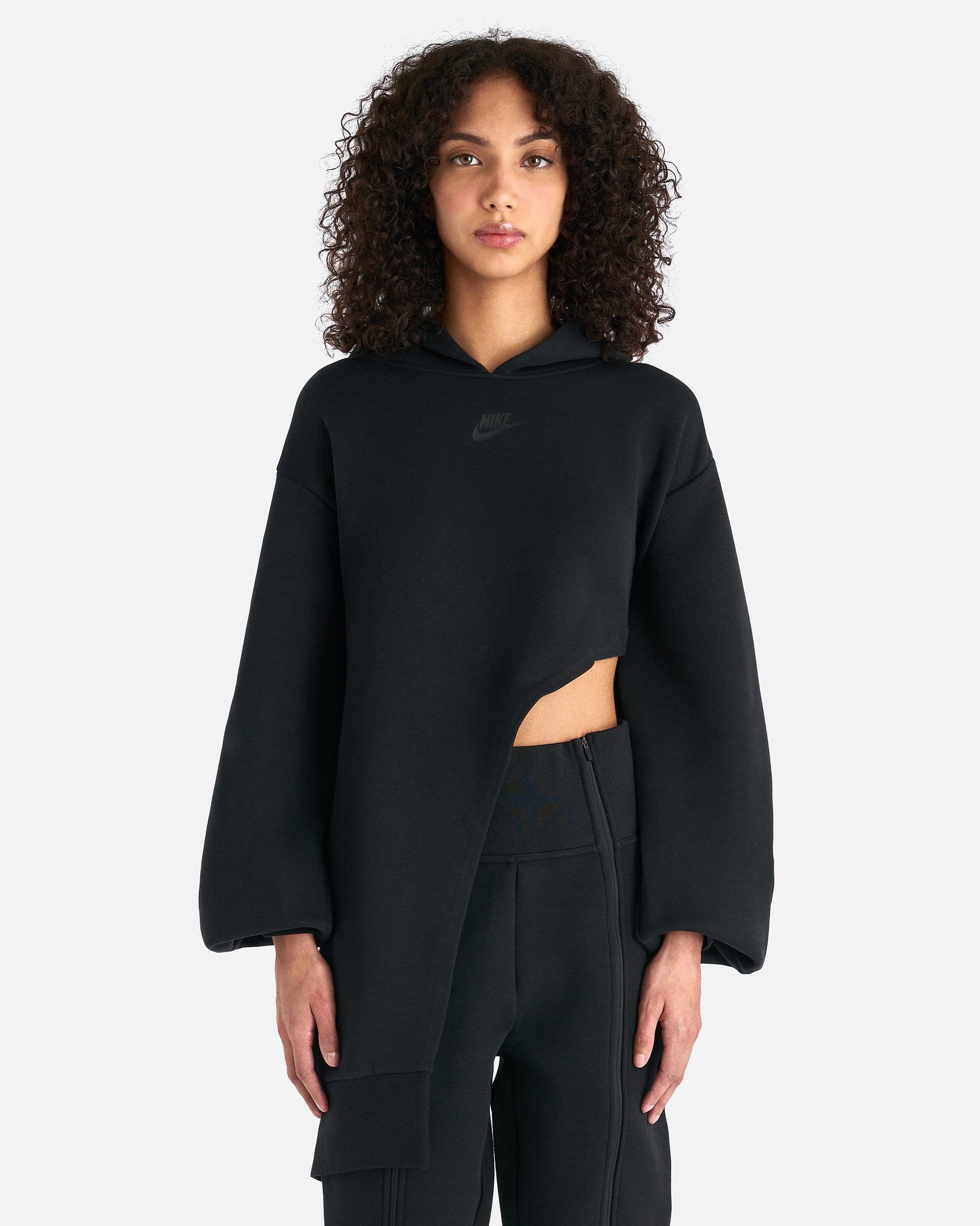 Fleece Asymmetrical Hoodie In Black Nike – Гарантія оригінальності – боковий вид