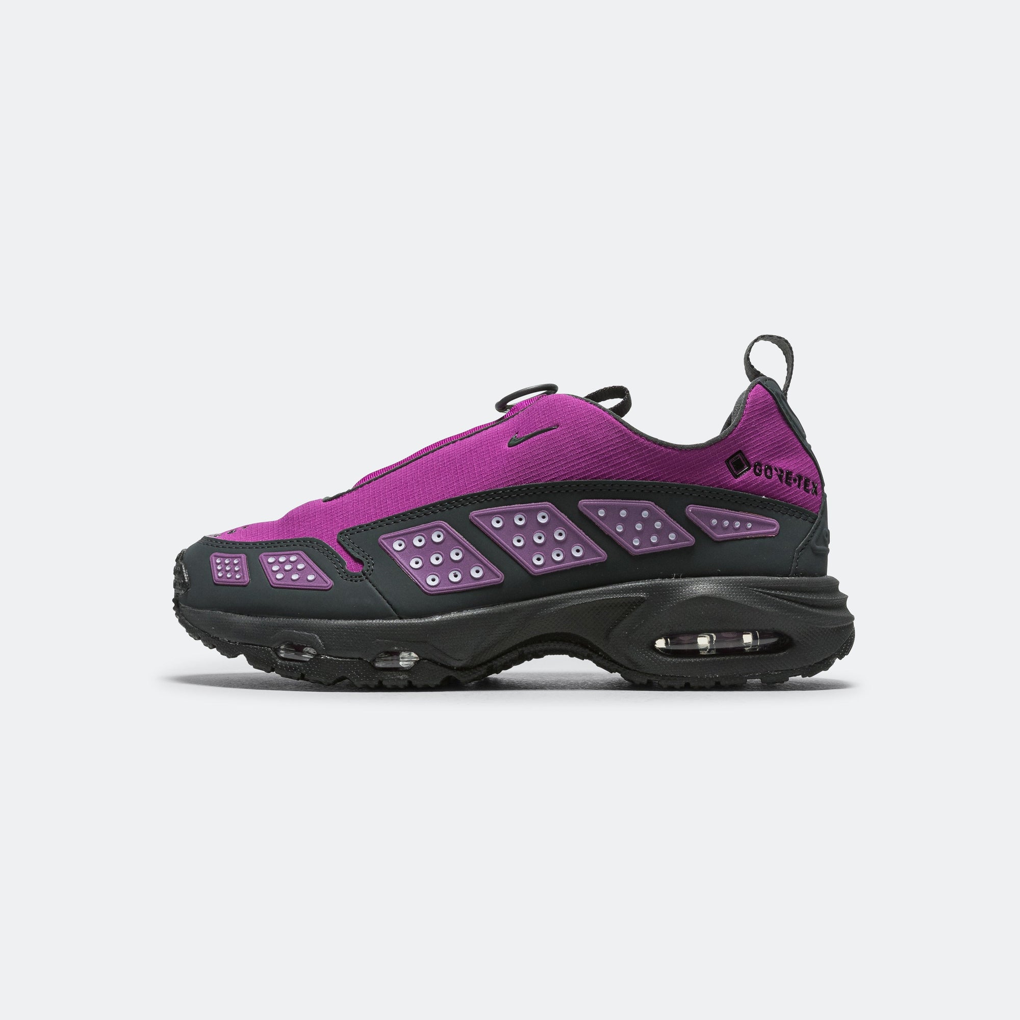 Womens Air Max Sndr Gtx Nike оригінал – Купити в Україні – боковий вид