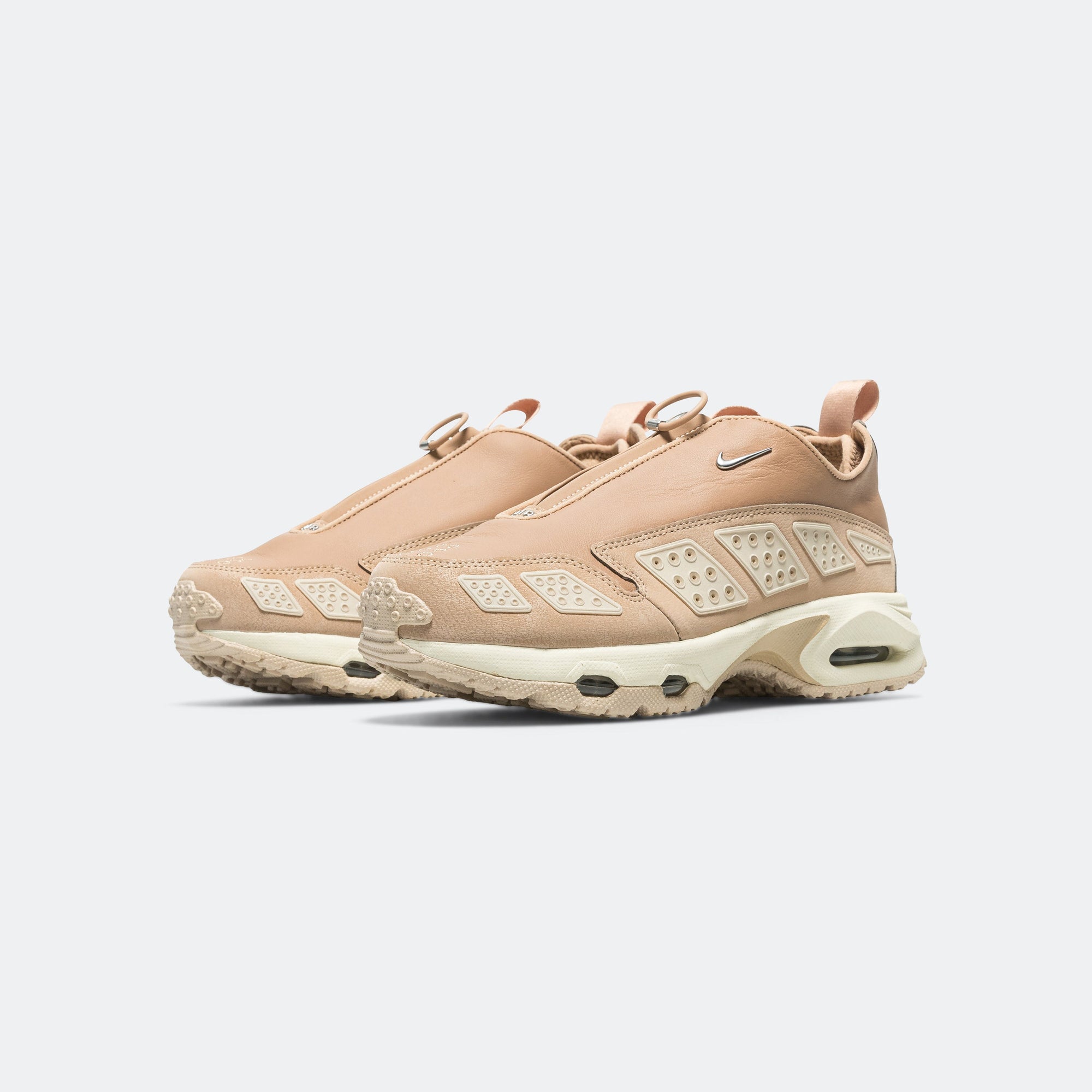 Оригінальна Womens Air Max Sndr Prm Nike – вид ззаду