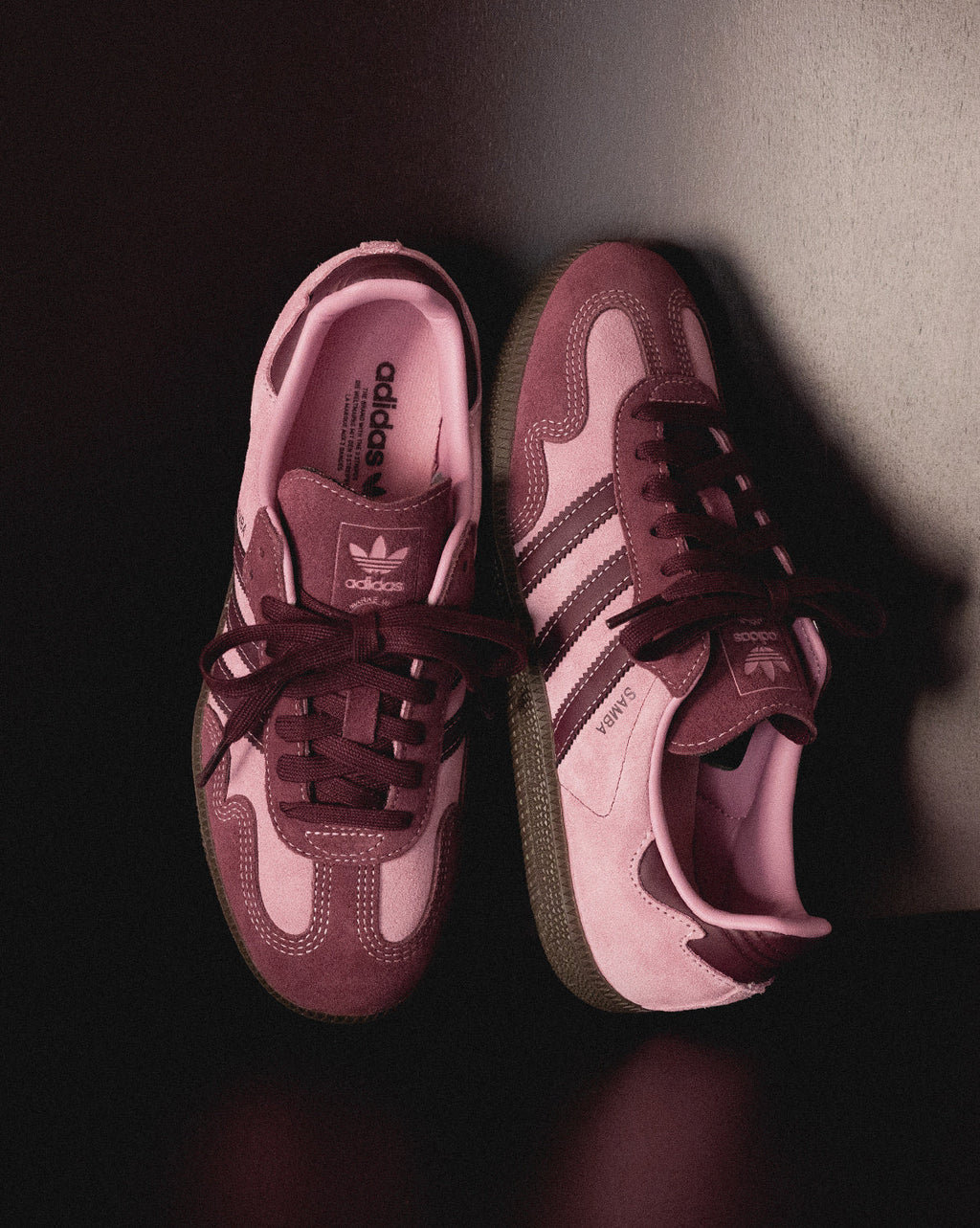 Adidas Footwear оригінал | Швидка доставка Україна – вид ззаду