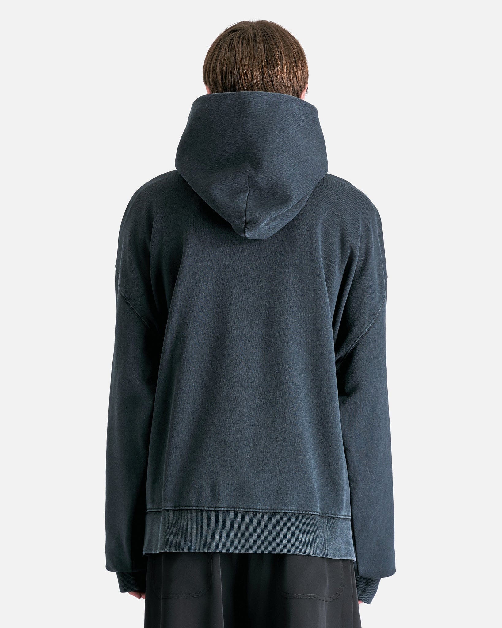 Оригінальна Organic Cotton Fleece Logo Sweatshirt In Washed Black Maison margiela – детальний вид