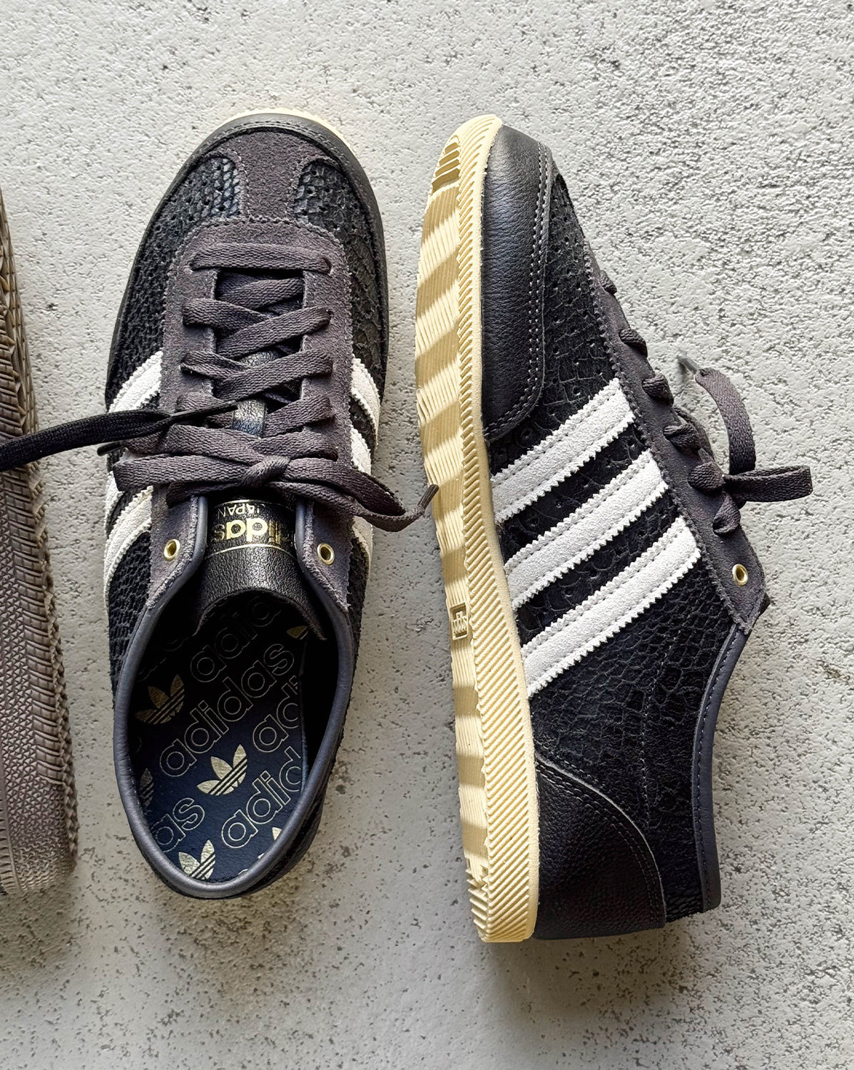 Оригінальна Japan Decon W Adidas – вид ззаду - ADIDAS