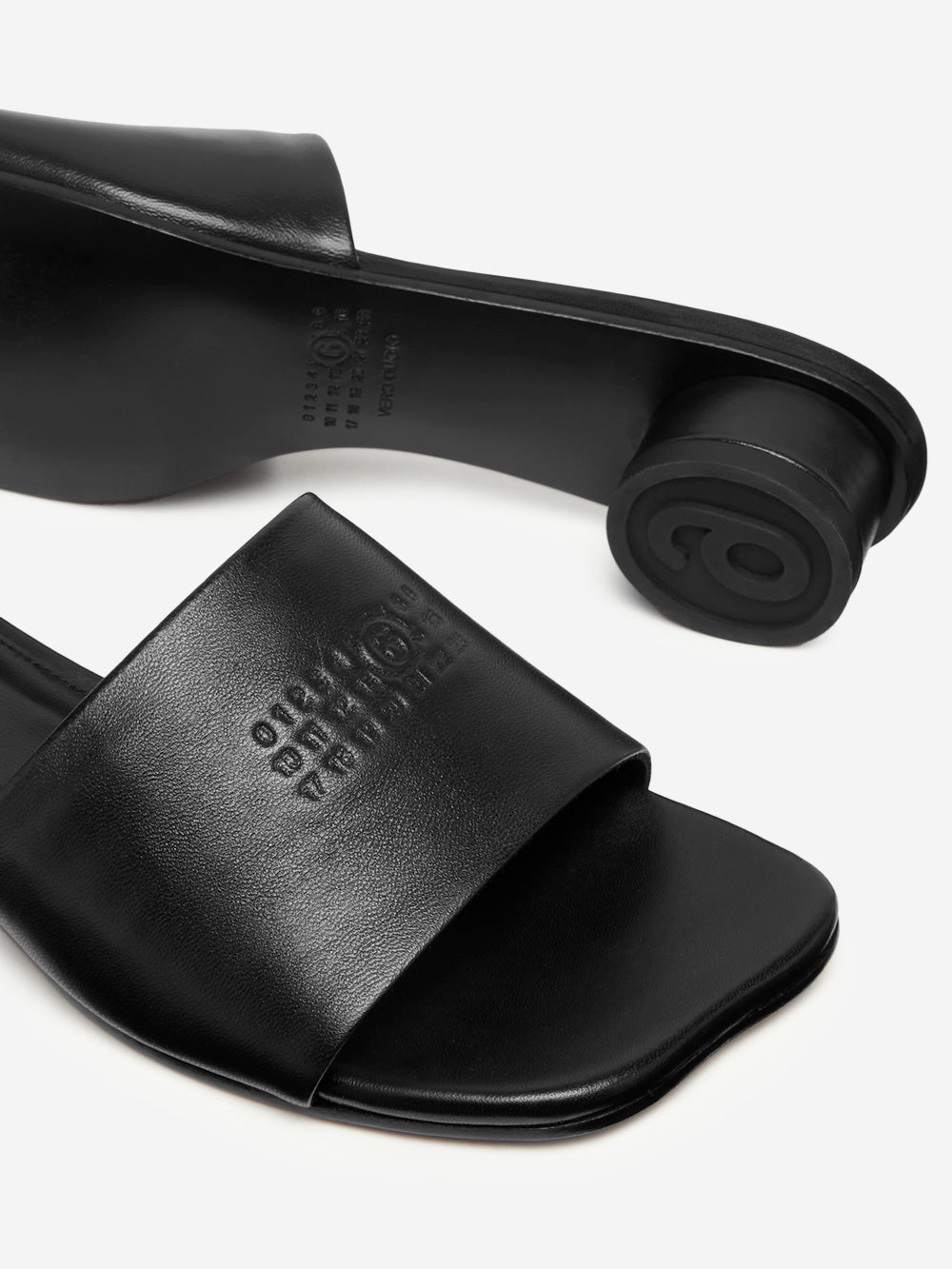 Black Leather Sandals With Numeric Logo Maison margiela оригінал – Купити в Україні – збільшений вид