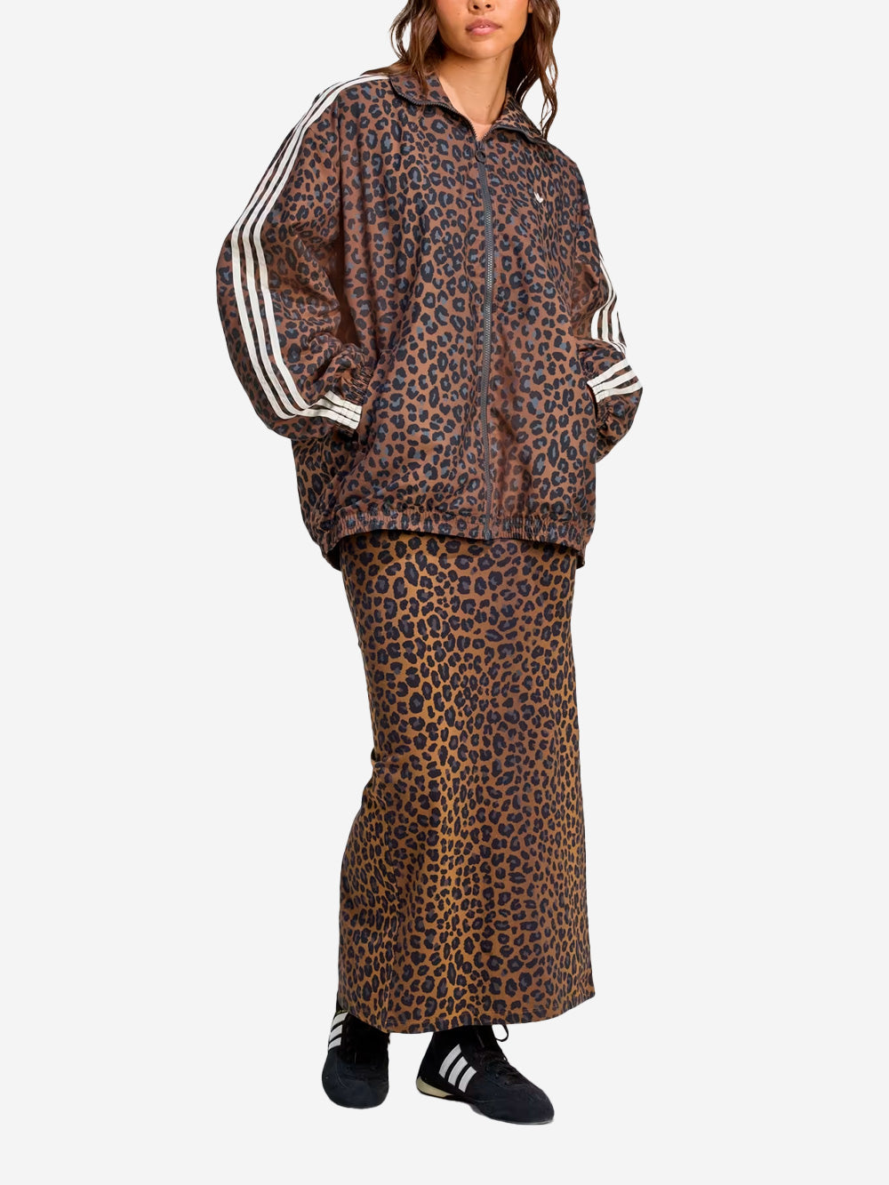 Brown Oversized Sports Jacket With Leopard Print Adidas оригінал – Купити в Україні – вид ззаду - ADIDAS