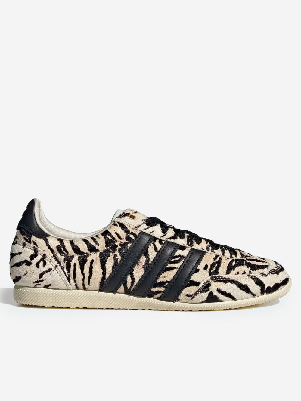 W Japan In Pony Hair Adidas – Гарантія оригінальності – боковий вид