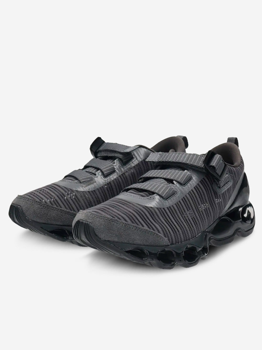 Оригінальна Sneakers Mizuno – вид ззаду