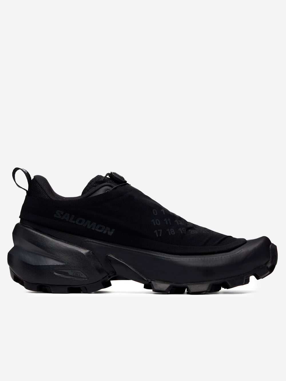 Оригінальна Cross Dust Black Asphalt Maison margiela – боковий вид