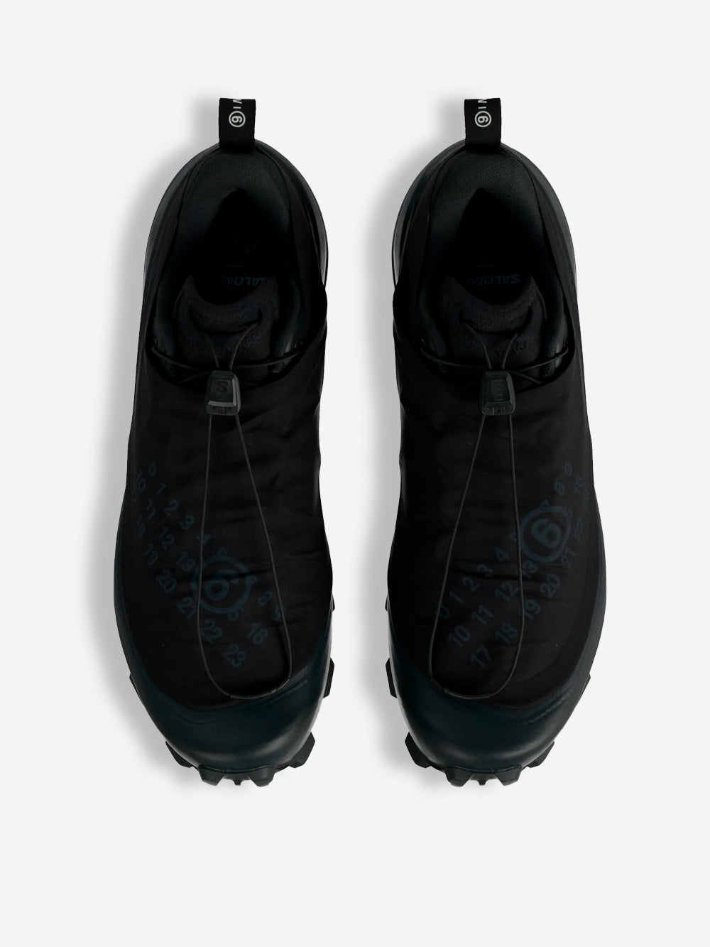 Оригінальна Cross Dust Black Asphalt Maison margiela – збільшений вид