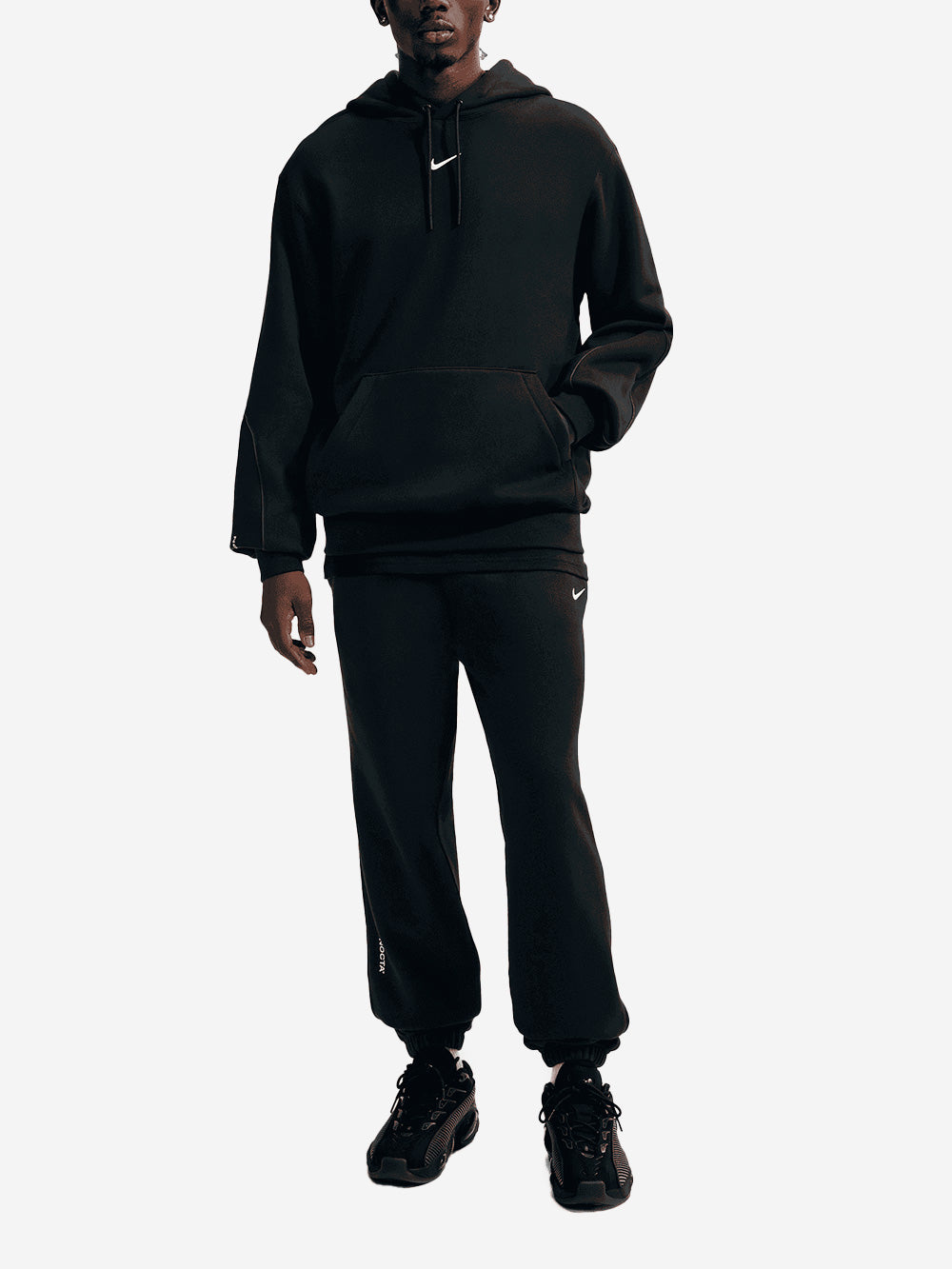 X Drake Nocta Fleece Hoodie Cs 2 Nike оригінал – Купити в Україні – вид ззаду - NIKE