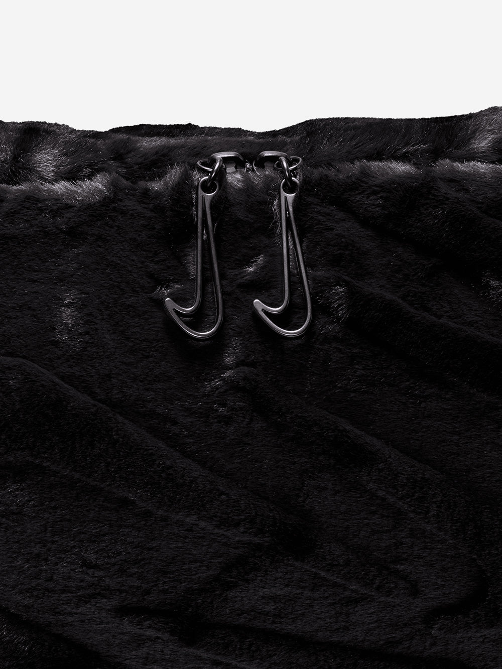 Оригінальна Black Faux Fur Slouchy Bag Nike – вид ззаду