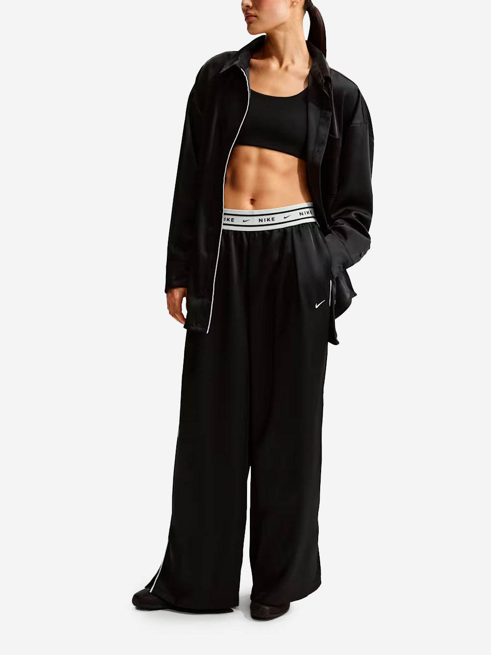 Оригінальна Black Relaxed Fit Satin Pants Nike – вид ззаду