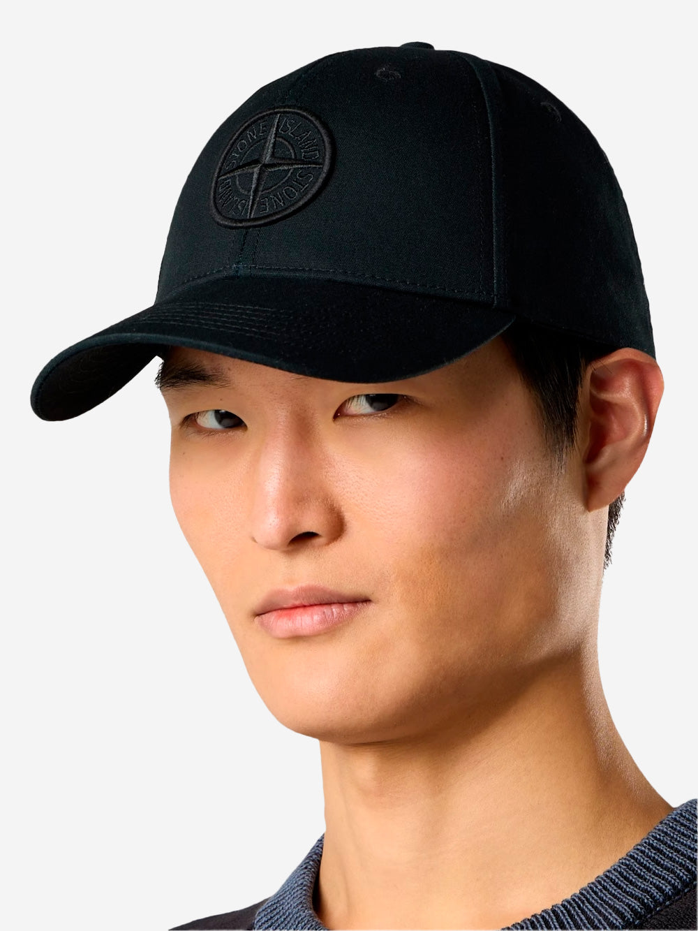 Cap With Compass Embroidery In Cotton Reps. Stone island оригінал – Купити в Україні – збільшений вид