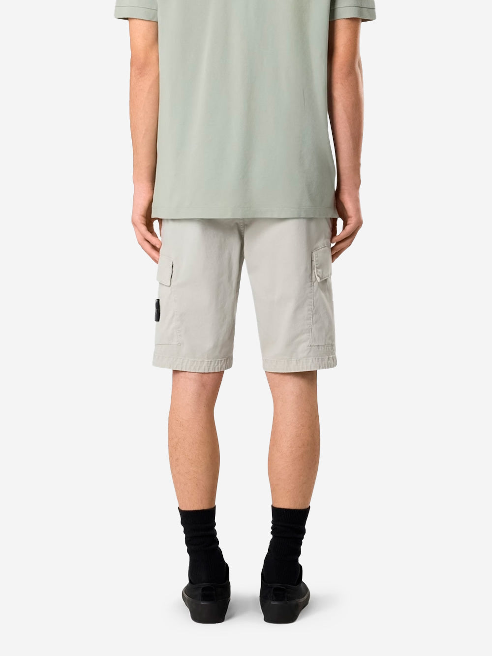 Slim Gray Cargo Shorts With Asymmetrical Seams And Old Effect Stone island – Гарантія оригінальності – збільшений вид